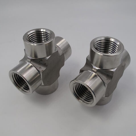 Super Duplex Steel S32750 Threaded Forged Fittings Manufacturer